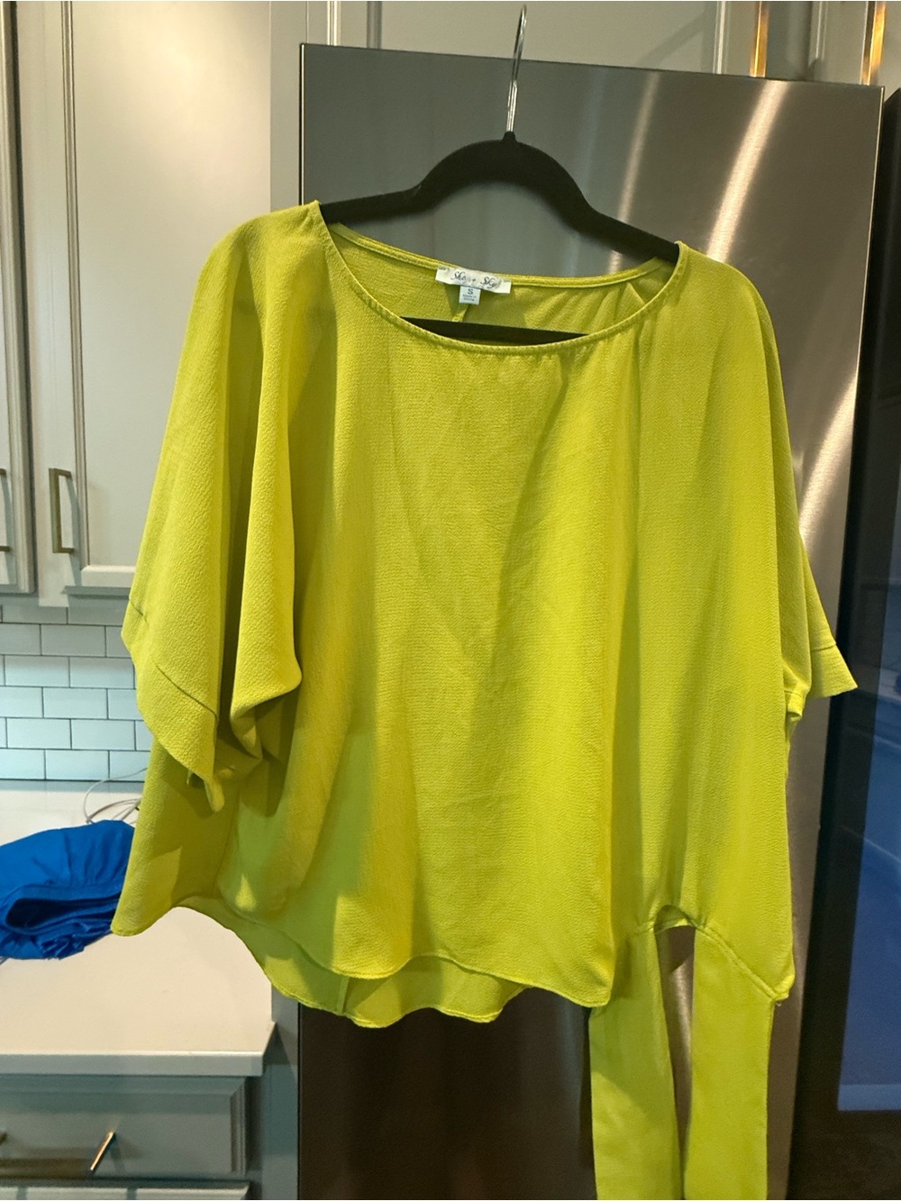 Aritzia Chartreuse Flowing Dolman Sleeve Tunic